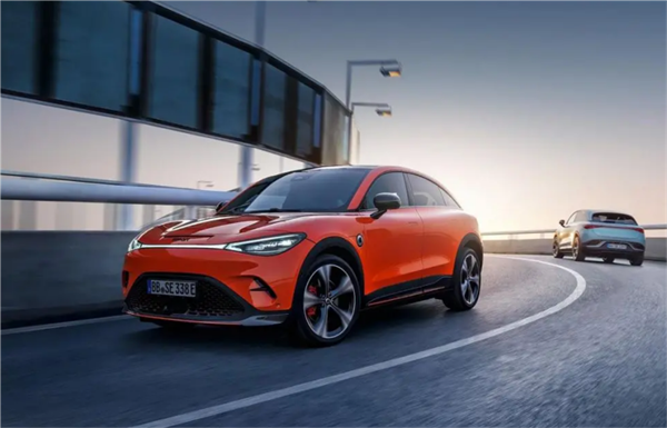 有史以来最大的smart!精灵#3正式上市 :售价20.99万起